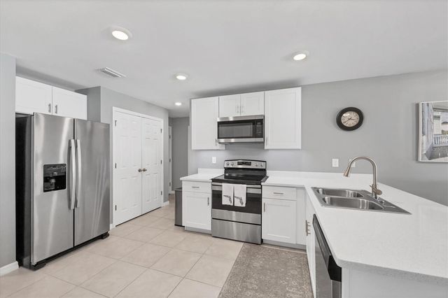 5504 GILLOT BOULEVARD, Port Charlotte, FL 33981