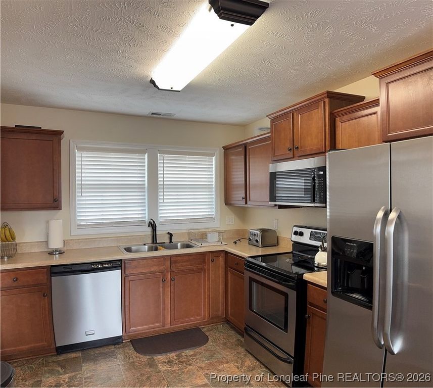 96 Downing Court, Lillington, NC 27546 — photo 4