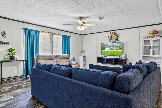 180 Raven, Livingston, TX 77351
