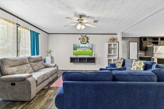 180 Raven, Livingston, TX 77351