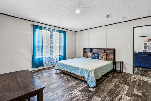 180 Raven, Livingston, TX 77351