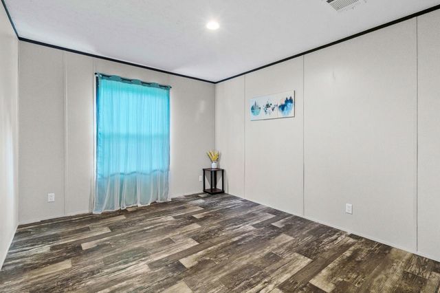 180 Raven, Livingston, TX 77351