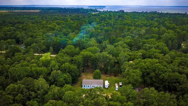 180 Raven, Livingston, TX 77351