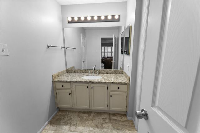 2645 Sawyer Drive, Seabrook, TX 77586