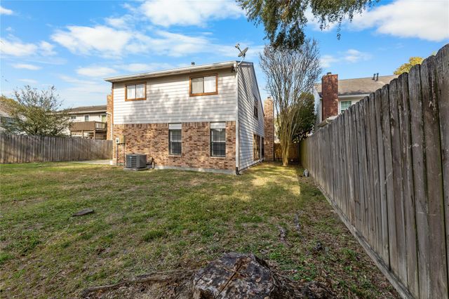 2645 Sawyer Drive, Seabrook, TX 77586