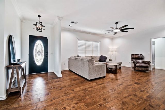 326 Ridgemont Avenue, Lowell, AR 72745