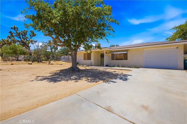 7744 Inca Trail, Yucca Valley, CA 92284