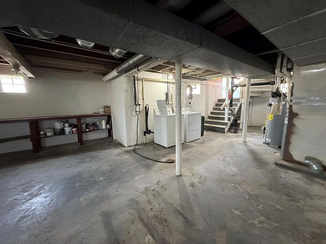 1629 PERNIN STREET, Marinette, WI 54143