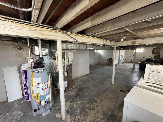 1629 PERNIN STREET, Marinette, WI 54143