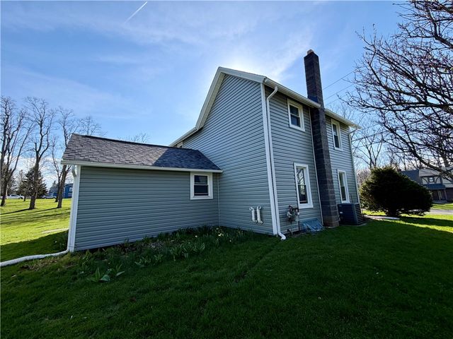 1445 Mertensia Road, Farmington, NY 14425