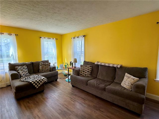 1445 Mertensia Road, Farmington, NY 14425