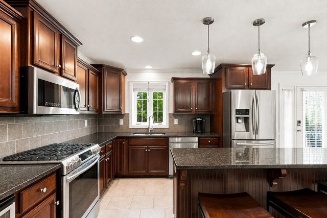 1284 County Street 1, Attleboro, MA 02703
