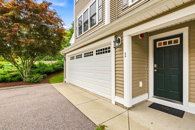 1284 County Street 1, Attleboro, MA 02703