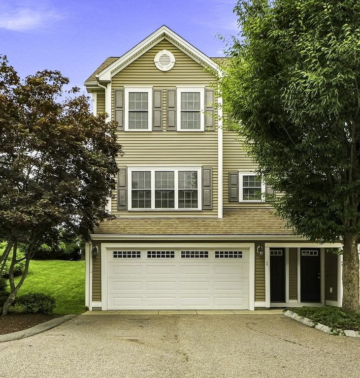 1284 County Street 1, Attleboro, MA 02703