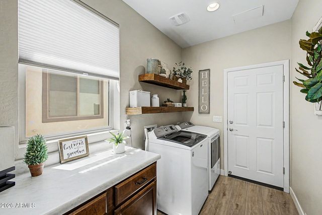 3361 PHANTOM Street, Wickenburg, AZ 85390