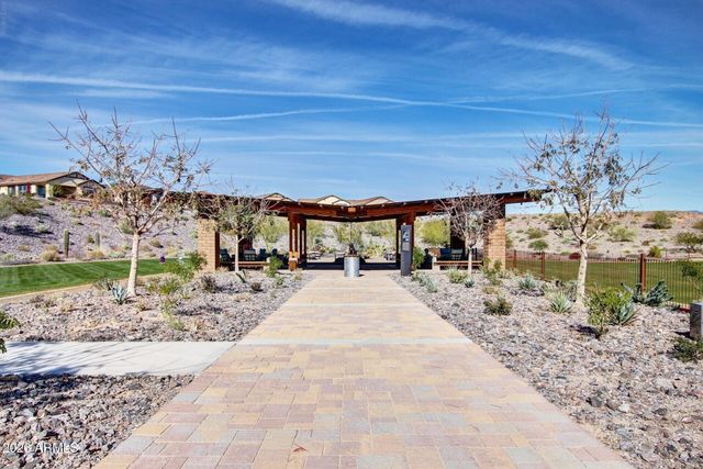 3361 PHANTOM Street, Wickenburg, AZ 85390