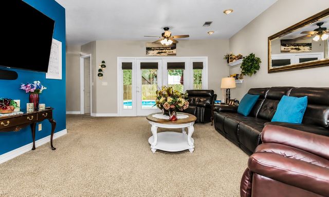 820 Cedar Creek Circle, Bonham, TX 75418