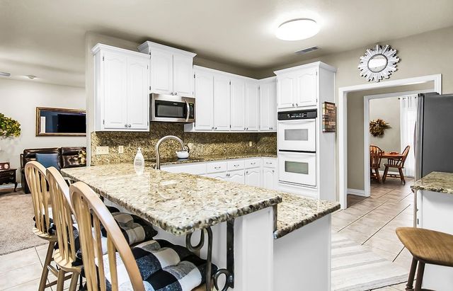 820 Cedar Creek Circle, Bonham, TX 75418
