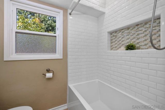 1749 Elroy Dr, Lemon Grove, CA 91945