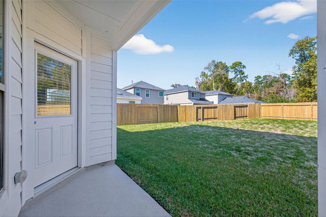 343 Emerald Thicket Lane, Huffman, TX 77336