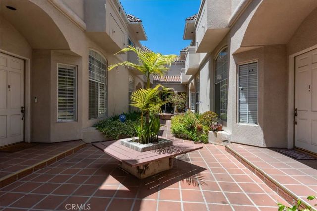 813 N Martel Avenue 2, Los Angeles, CA 90046