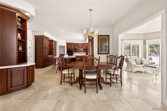 7 Beauclaire Lane, Perinton, NY 14450