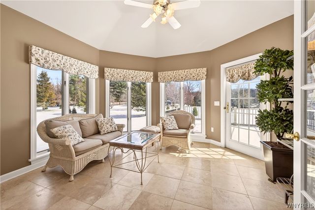 7 Beauclaire Lane, Perinton, NY 14450