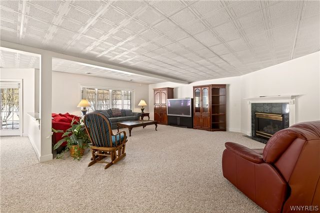 7 Beauclaire Lane, Perinton, NY 14450