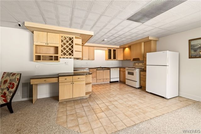 7 Beauclaire Lane, Perinton, NY 14450