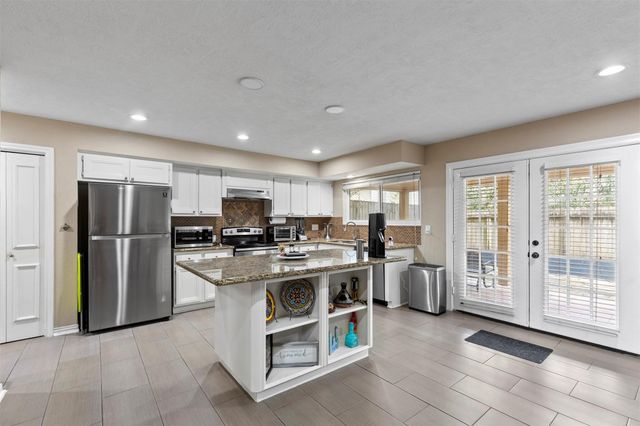 1553 Beaconshire Road, Houston, TX 77077