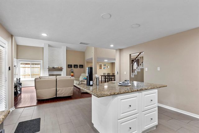 1553 Beaconshire Road, Houston, TX 77077