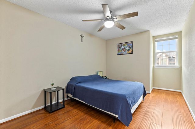 1553 Beaconshire Road, Houston, TX 77077