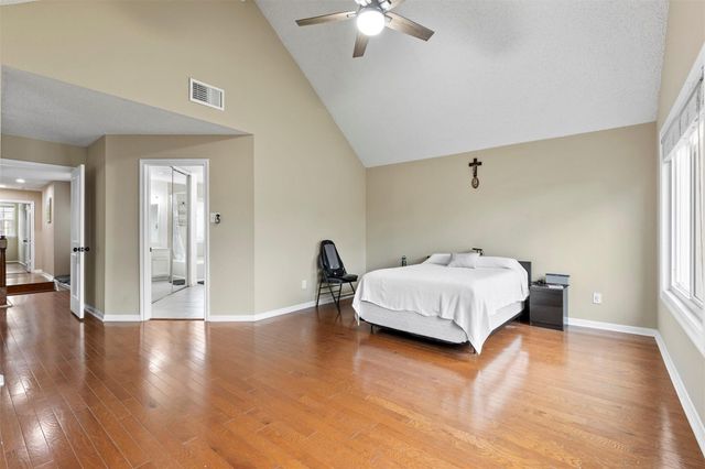 1553 Beaconshire Road, Houston, TX 77077