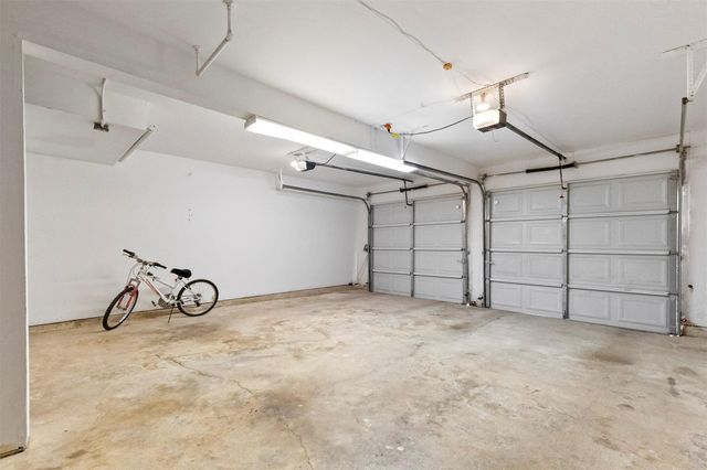 1553 Beaconshire Road, Houston, TX 77077