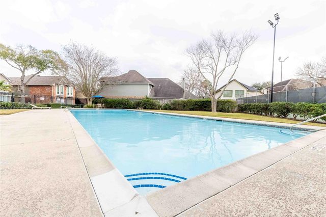 1553 Beaconshire Road, Houston, TX 77077