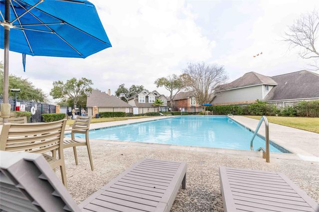 1553 Beaconshire Road, Houston, TX 77077