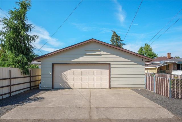 1217 W Central Ave, Spokane, WA 99205