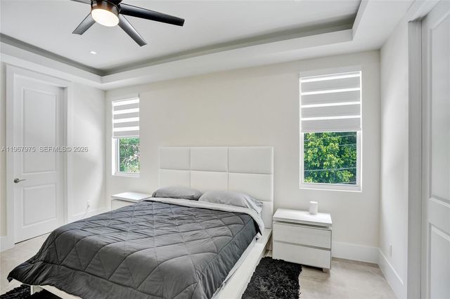 4593 Meadow Green Trl, Lake Worth, FL 33463