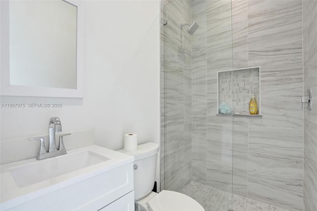 4593 Meadow Green Trl, Lake Worth, FL 33463