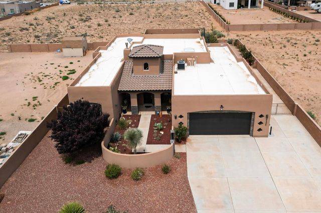 3220 Vatapa Road NE, Rio Rancho, NM 87144