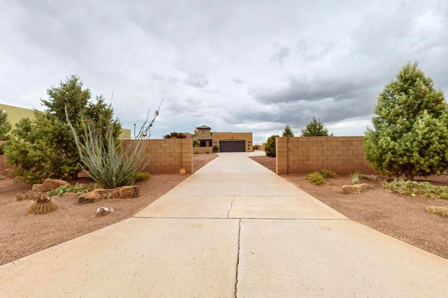 3220 Vatapa Road NE, Rio Rancho, NM 87144
