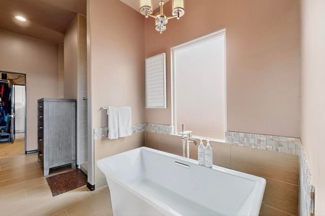 3220 Vatapa Road NE, Rio Rancho, NM 87144