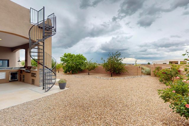 3220 Vatapa Road NE, Rio Rancho, NM 87144