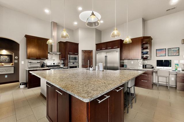 3220 Vatapa Road NE, Rio Rancho, NM 87144