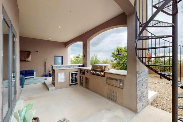 3220 Vatapa Road NE, Rio Rancho, NM 87144