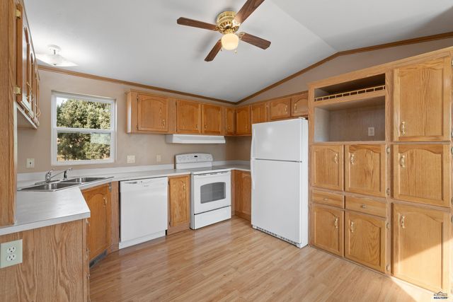 5518 CEDAR, Black Hawk, SD 57718