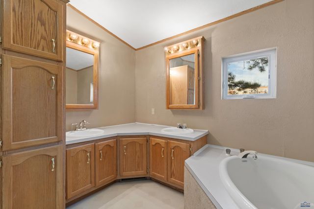 5518 CEDAR, Black Hawk, SD 57718