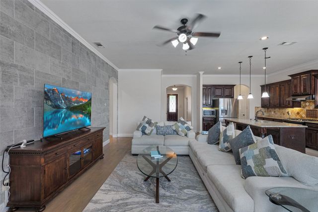 312 Silvery Pine Avenue, Wylie, TX 75098