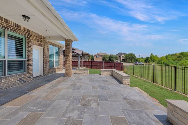 312 Silvery Pine Avenue, Wylie, TX 75098