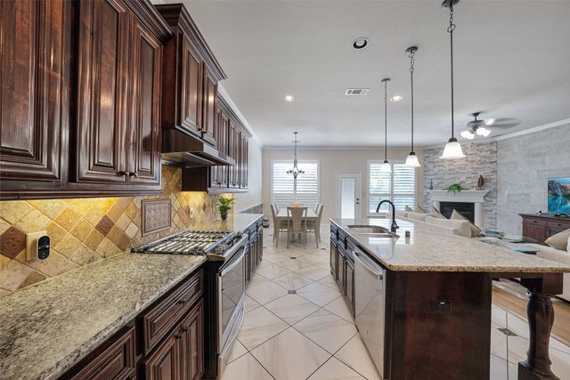 312 Silvery Pine Avenue, Wylie, TX 75098